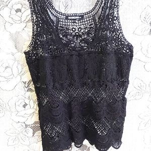 Witchy Black lace top size M